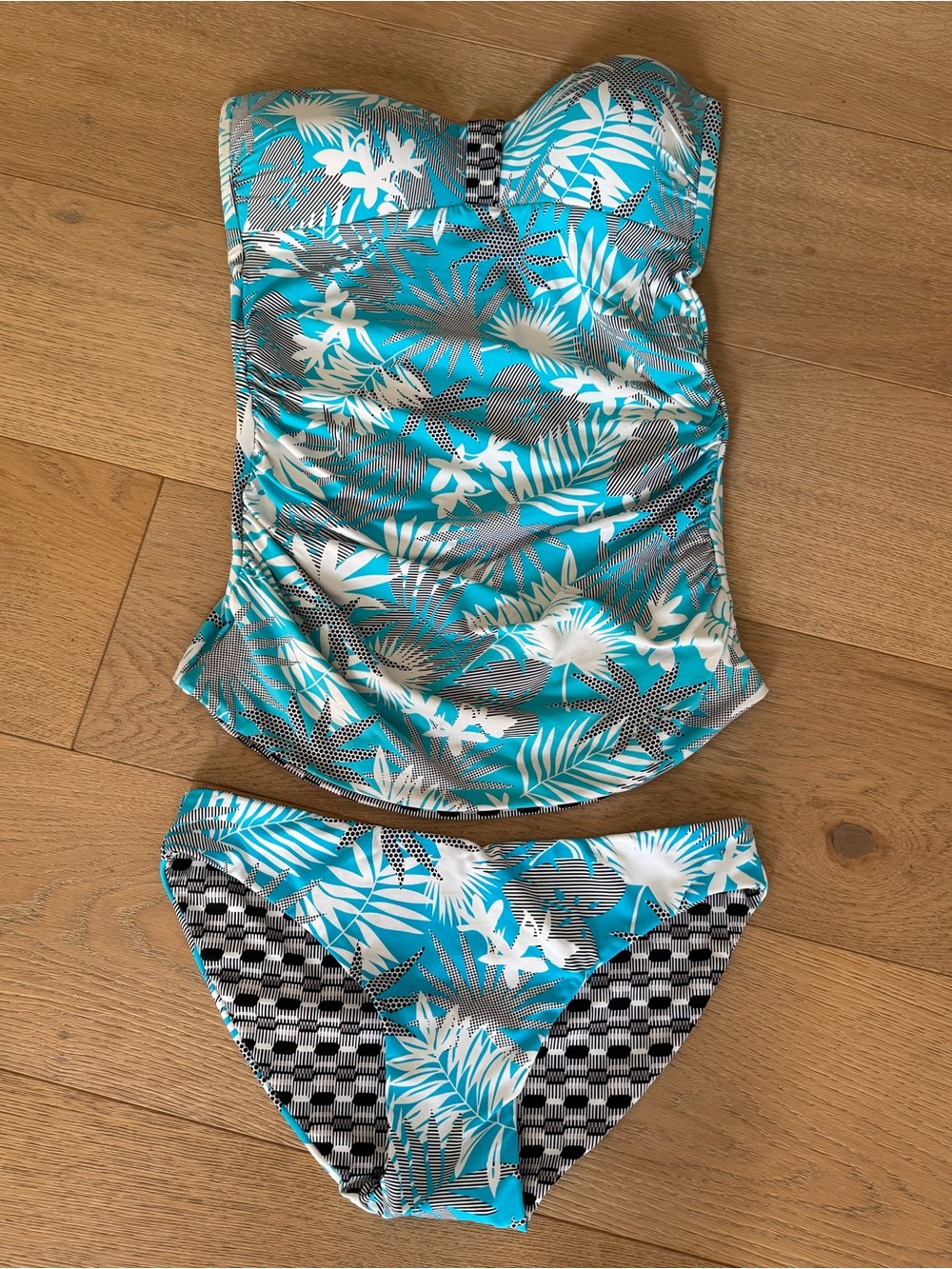 Moontide Reversibile Blue Tropical Tankini Swim Set Size 8 NWT
